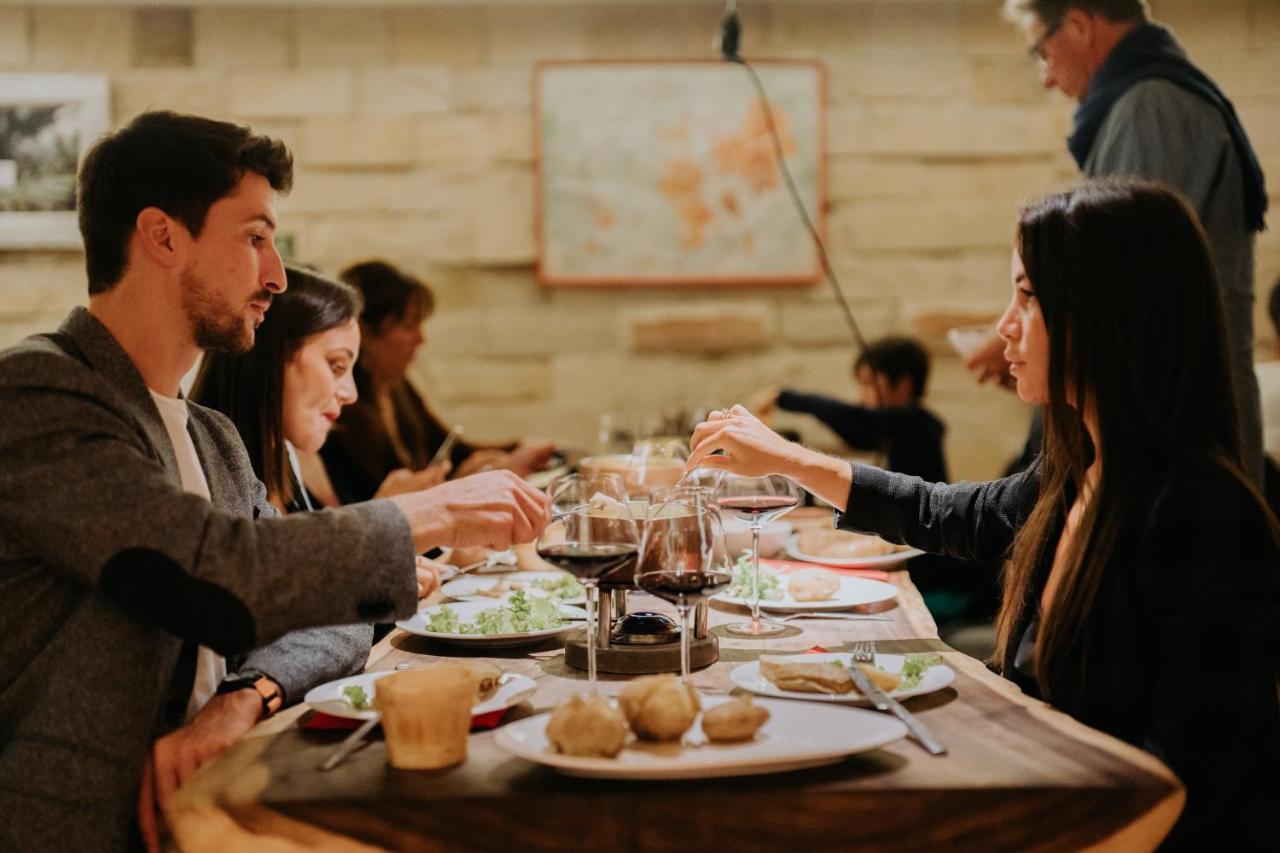 Tsilaosa Hotel 실라오스 외부 사진